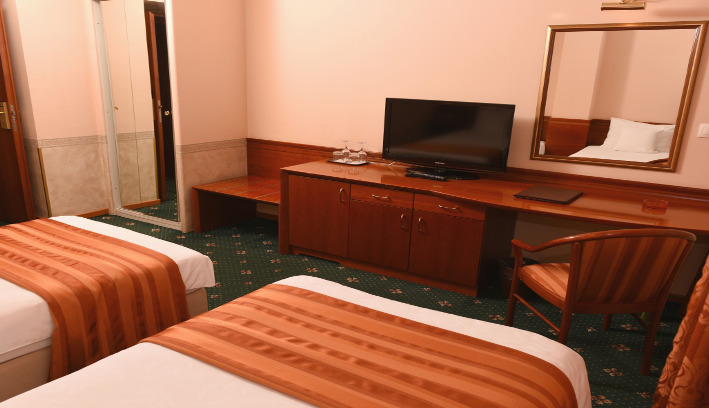 Hotel Glam Skopje Buitenkant foto